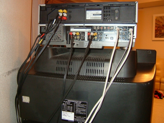 ブラウン管テレビ